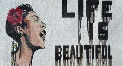Banksy : Life is Beatiful Mosaico. Cuadro Grande