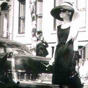 Audrey Hepburn, Walking